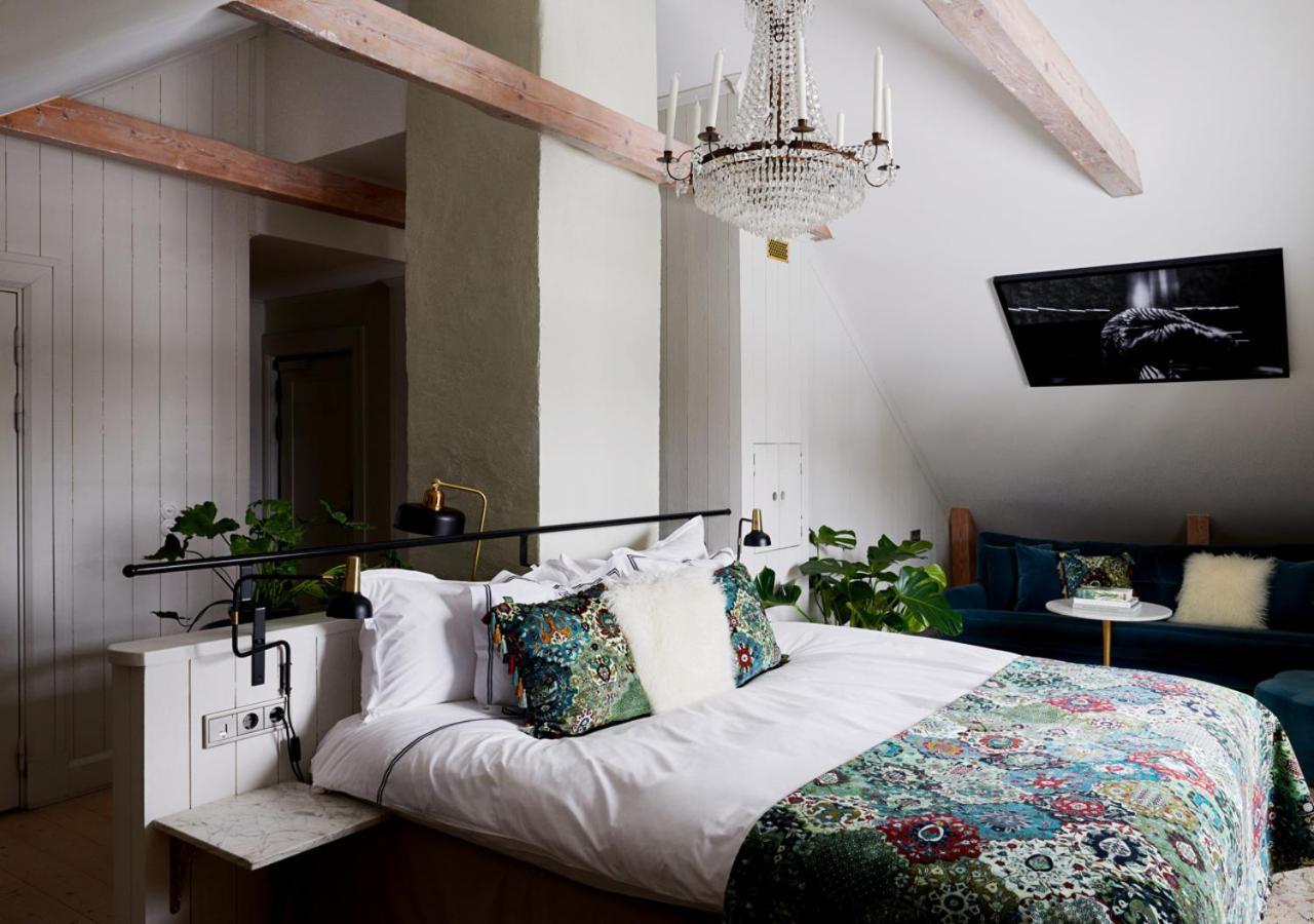 Goervaelns Slott Hotel Jarfalla Bagian luar foto
