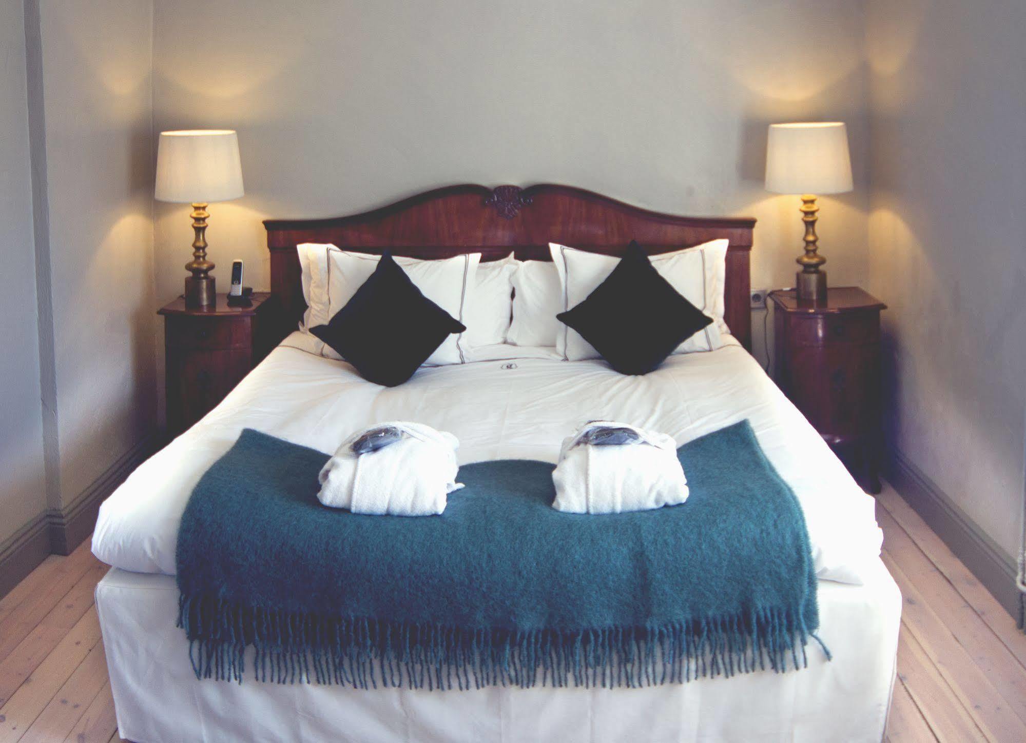Goervaelns Slott Hotel Jarfalla Bagian luar foto